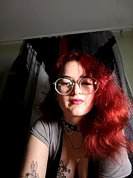 Persefoha online show from May 4, 8:27 pm