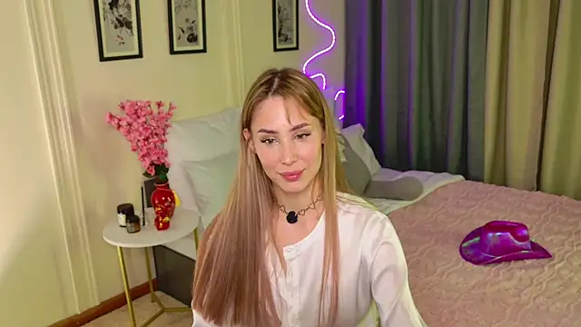 plugmyHDMI online show from March 16, 5:39 pm