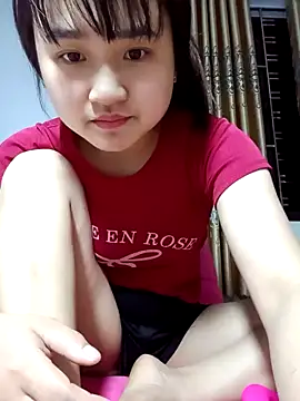 Emyeusexy88 online show from March 7, 4:48 pm