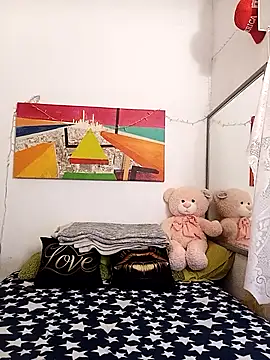 yoahotpetrafiery online show from March 16, 1:00 am