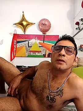 Snapshot of yoahotpetrafiery chatting on March 25, 7:42 pm yoahotpetrafiery online show from March 25, 7:42 pm