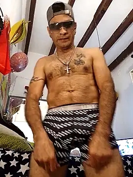 Snapshot of yoahotpetrafiery chatting on April 8, 4:18 pm yoahotpetrafiery online show from April 8, 4:18 pm