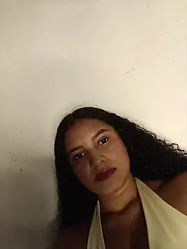 LiaRose- online show from May 4, 8:49 pm