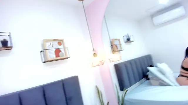 Snapshot of sam_doll_ chatting on May 11, 7:22 pm sam doll online show from May 11, 7:22 pm