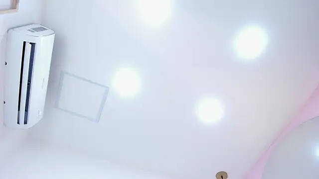 Snapshot of sam_doll_ chatting on July 10, 7:05 pm sam doll online show from July 10, 7:05 pm