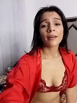 Snapshot of EvaMiranda chatting on May 20, 3:13 am EvaMiranda online show from May 20, 3:13 am