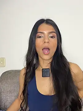 Snapshot of EvaMiranda chatting on July 27, 4:08 am EvaMiranda online show from July 27, 4:08 am