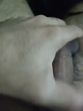 Snapshot of amirMohamed58 chatting on February 15, 9:30 am amirMohamed58 online show from February 15, 9:30 am