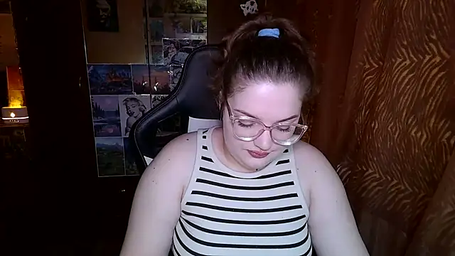 Teasing Dora online show from February 9, 6:28 am