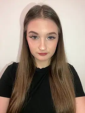 Green eyes lady online show from July 10, 5:37 pm