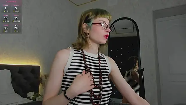 Scarle Whisper online show from March 11, 1:11 am