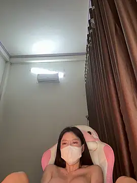 wang1472581 online show from March 15, 9:21 pm