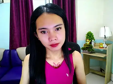 Snapshot of devine_goddess chatting on May 10, 9:36 am devine goddess online show from May 10, 9:36 am