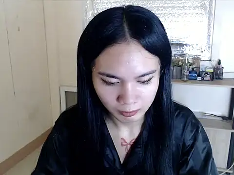 Snapshot of devine_goddess chatting on July 27, 4:47 pm devine goddess online show from July 27, 4:47 pm