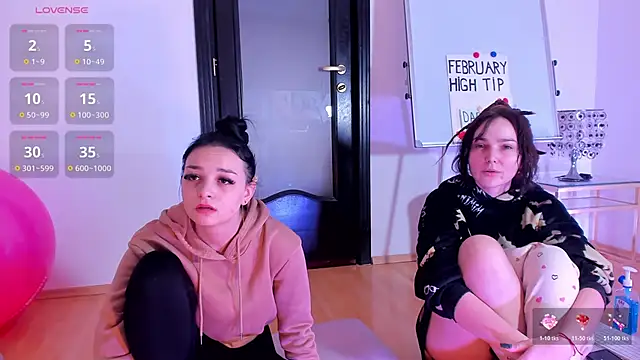 Peanaughty online show from February 28, 10:05 am