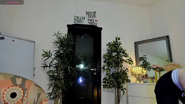 Peanaughty online show from May 7, 6:35 pm