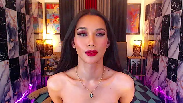 SeductiveSamanthaTS online show from February 7, 12:25 am