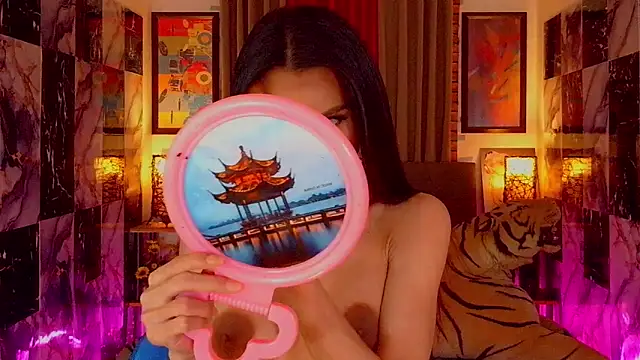 SeductiveSamanthaTS online show from February 19, 5:14 am