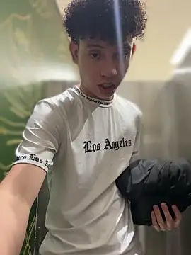 yoursexyjose online show from March 12, 8:15 pm