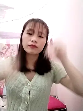 -Bami- online show from February 25, 7:29 am