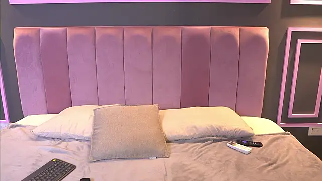 LiliCoxx online show from February 12, 12:44 pm