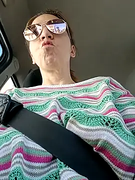 Snapshot of sexyrubyta chatting on March 15, 9:59 am sexyrubyta online show from March 15, 9:59 am