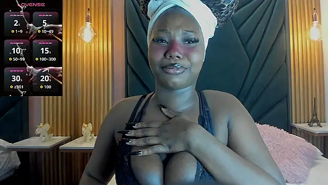 Snapshot of Sotf_Charlotte chatting on June 25, 7:18 pm Sotf Charlotte online show from June 25, 7:18 pm