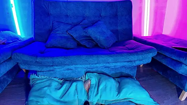 Giaa Moretii online show from February 19, 4:52 am