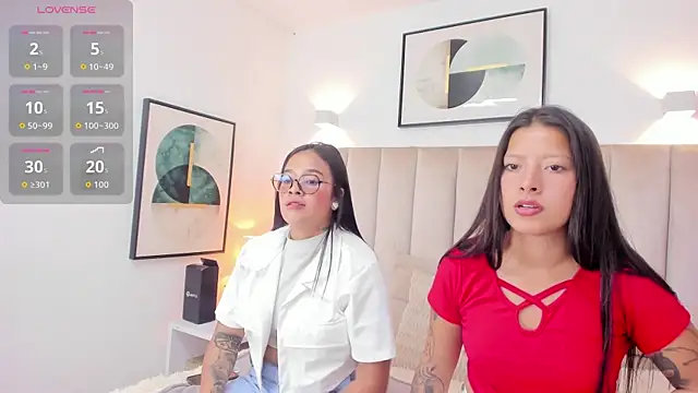 Snapshot of double_temptation_ chatting on June 2, 7:16 pm double temptation online show from June 2, 7:16 pm