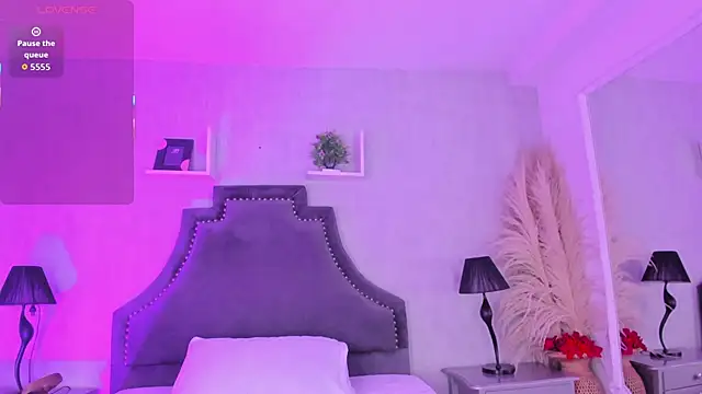 KarelyMitchel online show from April 28, 1:27 pm
