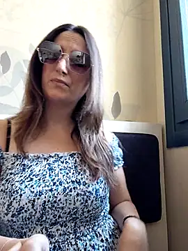 Snapshot of Alexdevil92 chatting on July 8, 8:08 am Alexdevil92 online show from July 8, 8:08 am