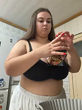 AlyaX X online show from February 21, 5:47 pm