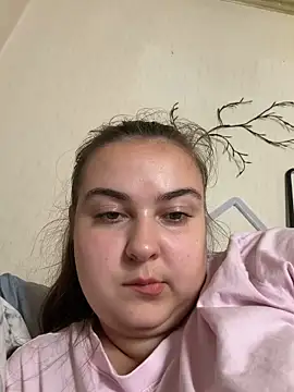 Snapshot of AlyaX_X chatting on May 11, 12:00 pm AlyaX X online show from May 11, 12:00 pm