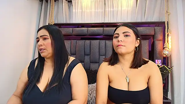 Karina Mendoza online show from June 13, 12:14 pm
