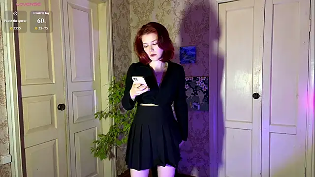 LaurynGeisinger online show from March 14, 3:28 pm