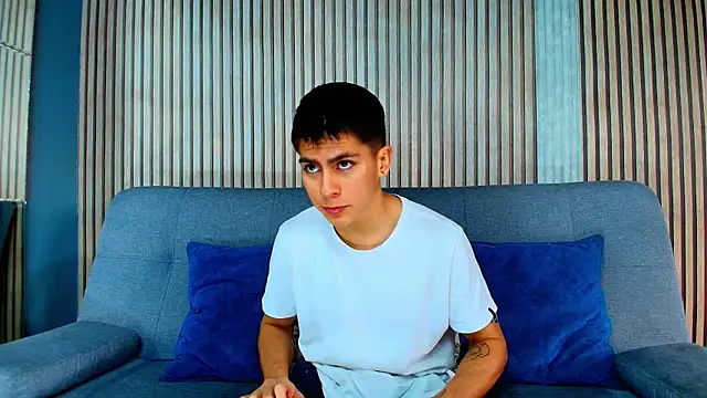 Aron pulse online show from February 21, 1:23 pm