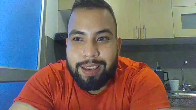 Snapshot of Dalton_s chatting on June 18, 10:58 pm Dalton s online show from June 18, 10:58 pm