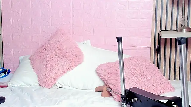 isa1 smith online show from March 14, 3:23 am