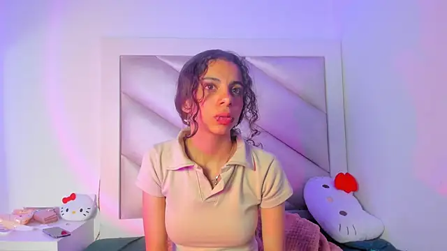 Snapshot of dakota_cj chatting on June 1, 3:30 am dakota cj online show from June 1, 3:30 am