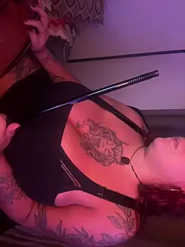 lollaasb online show from February 24, 1:03 am