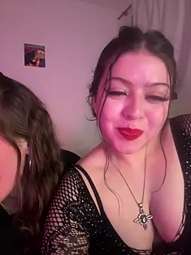 lolaaculaa online show from March 19, 5:22 am