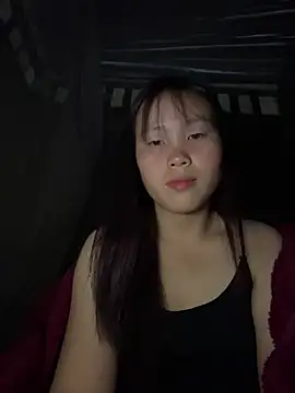 kekely online show from May 10, 3:39 pm