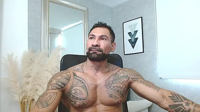 Snapshot of brooklyn- chatting on May 6, 2:33 pm brooklyn- online show from May 6, 2:33 pm