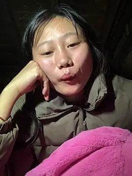 Snapshot of ngoccc-nga chatting on March 11, 12:49 am ngoccc-nga online show from March 11, 12:49 am