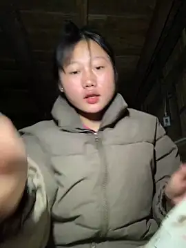 Snapshot of ngoccc-nga chatting on March 15, 12:27 am ngoccc-nga online show from March 15, 12:27 am