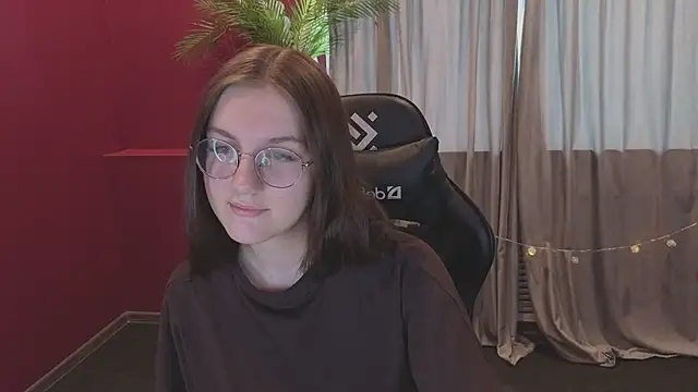 VixenLight online show from March 10, 2:16 am