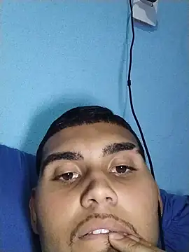MickeySexyyy online show from May 25, 9:43 pm