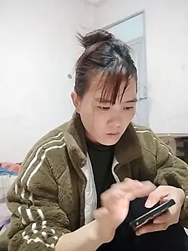 Queen-love45 online show from February 5, 1:49 pm