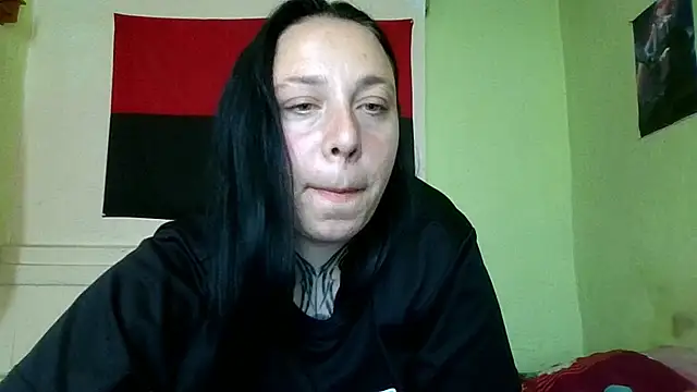 Snapshot of MillaSourety chatting on June 13, 11:19 am MillaSourety online show from June 13, 11:19 am