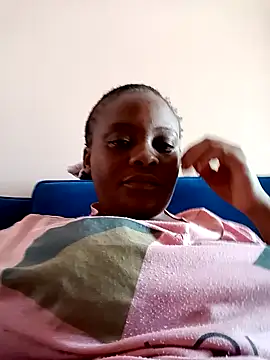 Snapshot of BBWQueenxx chatting on February 3, 10:31 am BBWQueenxx online show from February 3, 10:31 am